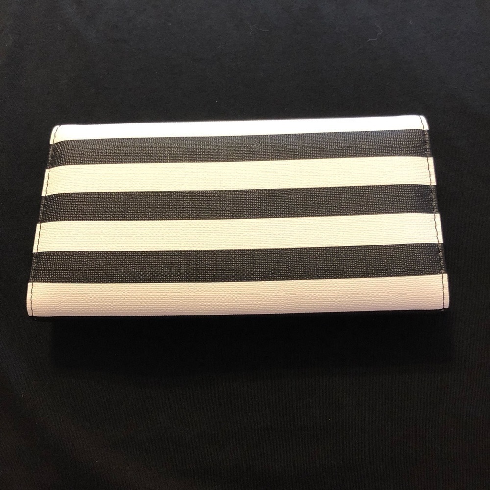 Kut from the Kloth Slim Striped Wallet - Picture 2 of 8